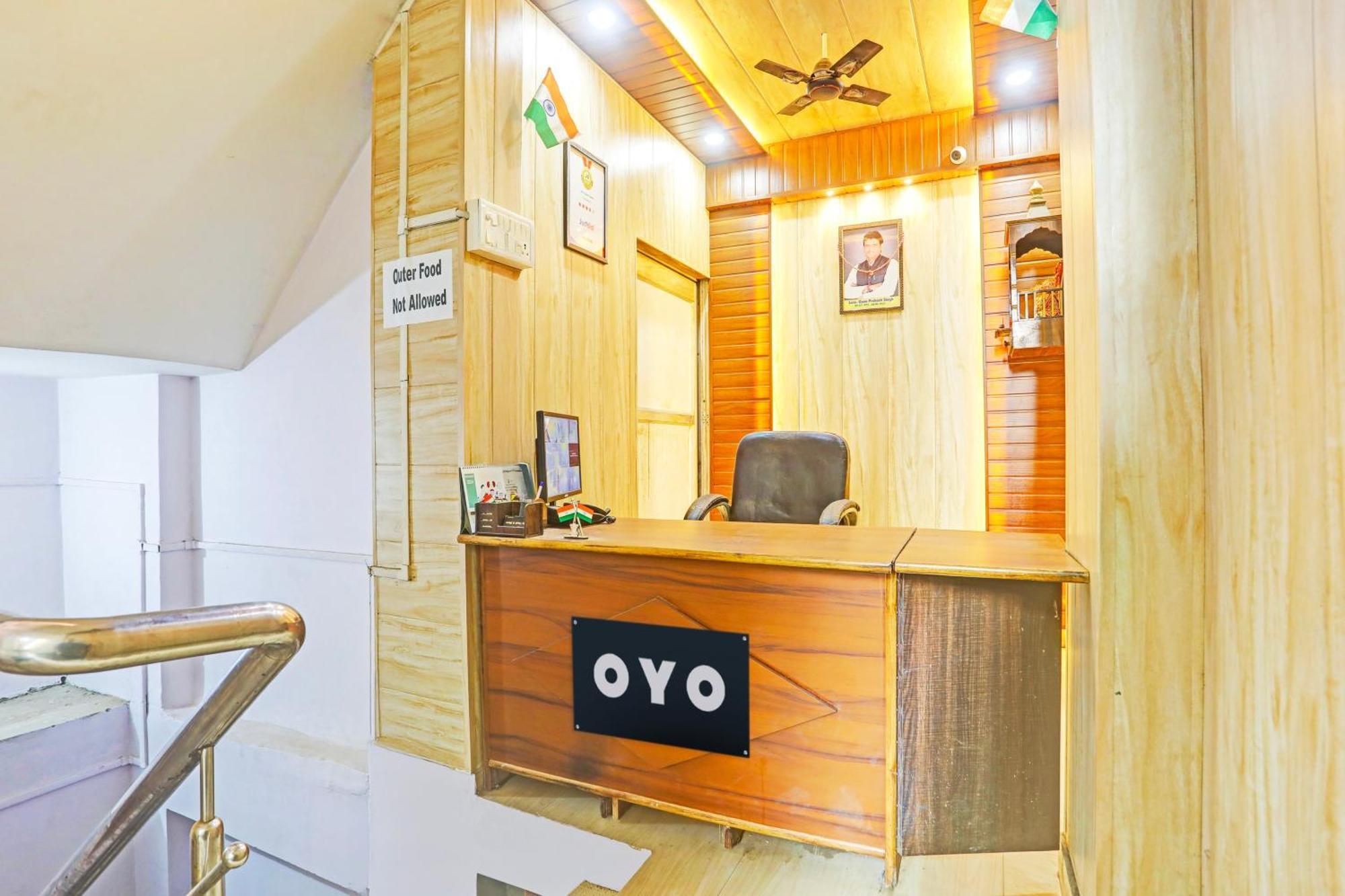 Hotel O Arvi Guest House 瓦拉纳西 外观 照片